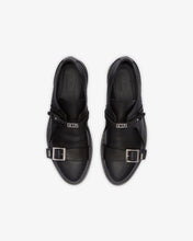 Carica l'immagine nel visualizzatore di Gallery, Multi Lace Buckle Derby Shoes | Men Loafers Black | GCDS®