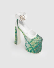 Load image into Gallery viewer, Crystal divine heels: Women Shoes Green | GCDS