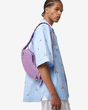 Carica l'immagine nel visualizzatore di Gallery, Comma Denim Medium Shoulder Bag : Unisex Bags Pink | GCDS Spring/Summer 2023