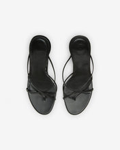 Carica l&#39;immagine nel visualizzatore di Gallery, Morso Leather Thong Sandals

