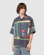 Carica l&#39;immagine nel visualizzatore di Gallery, &quot;Nightmares&quot; printed bowling shirt: Men Shirts Multicolor | GCDS
