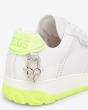 Carica l&#39;immagine nel visualizzatore di Gallery, Essential Nami Sneakers : Unisex Shoes Lime | GCDS
