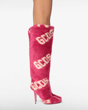 Load image into Gallery viewer, Faux Fur Logo Boots | Women Boots Fuchsia | GCDS®
