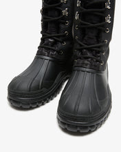 Load image into Gallery viewer, Monogram Snow Boots | Unisex Boots Black | GCDS®
