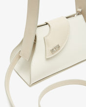 Load image into Gallery viewer, Comma Small Handbag | Women Bags Off White | GCDS®
