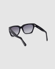 Load image into Gallery viewer, Dani cat-eye sunglasses: Unisex Sunglasses Black | GCDS

