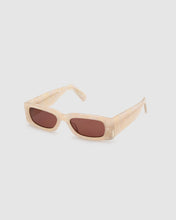 Carica l&#39;immagine nel visualizzatore di Gallery, GD020 Rectangular sunglasses: Unisex Sunglasses Beige | GCDS

