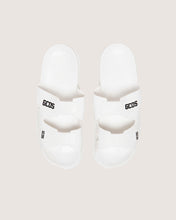 Carica l&#39;immagine nel visualizzatore di Gallery, Rubber slider sandal: Unisex Shoes White | GCDS
