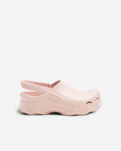 Carica l&#39;immagine nel visualizzatore di Gallery, GCDS Ibex clogs: Women Shoes Pink | GCDS
