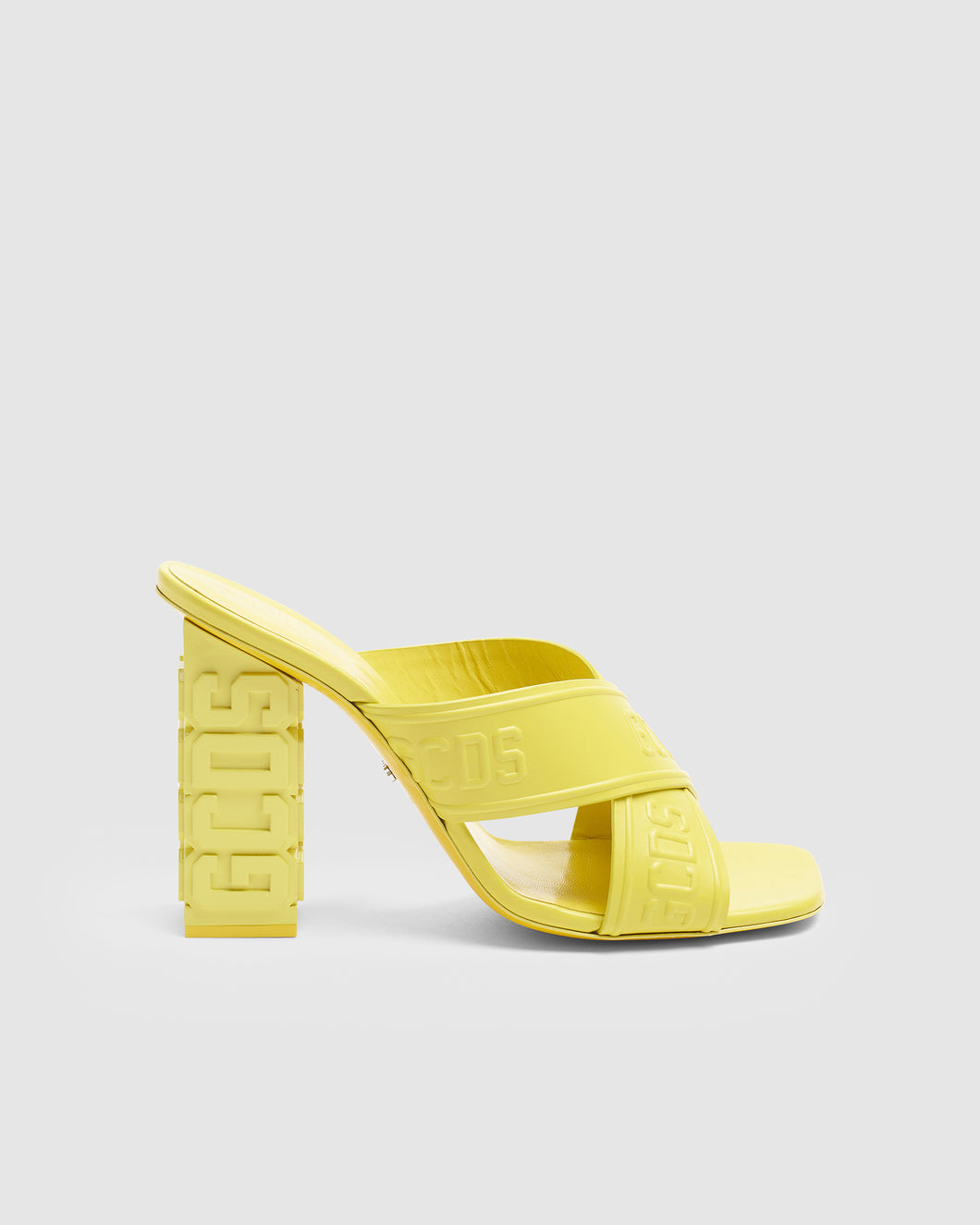 Logo embossed criss-cross sandals: Women Shoes Yellow | GCDS