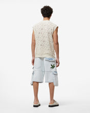 Carica l&#39;immagine nel visualizzatore di Gallery, Bleached Embroidered Ultracargo Bermuda : Men Trousers White | GCDS Spring/Summer 2023
