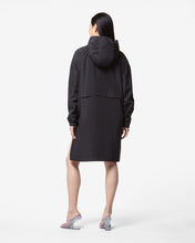 Carica l&#39;immagine nel visualizzatore di Gallery, Heart Gcds Long Parka : Women Outerwear Black | GCDS Spring/Summer 2023
