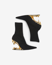 Carica l&#39;immagine nel visualizzatore di Gallery, Morso Ankle Boots : Women Shoes Black | GCDS Spring/Summer 2023

