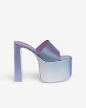 Load image into Gallery viewer, Holographics Platform Sandals : Women Shoes Silver/Lilac | GCDS Spring/Summer 2023
